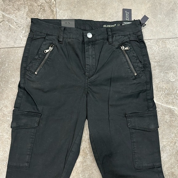 New Blank NYC Skinny Zipper Cargo Pant Black sz 27 - Picture 2 of 8